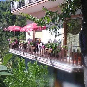 la-margherita-di-teriasca.hotelitalianriviera.com/