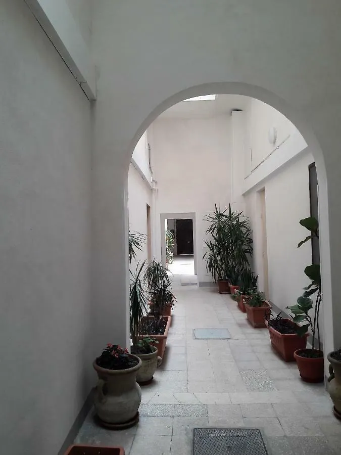 Renda Apartments Trapani 0*,  Italie
